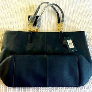 NWT Tommy Hilfiger genuine leather Navy blue tote w/gold hardware.